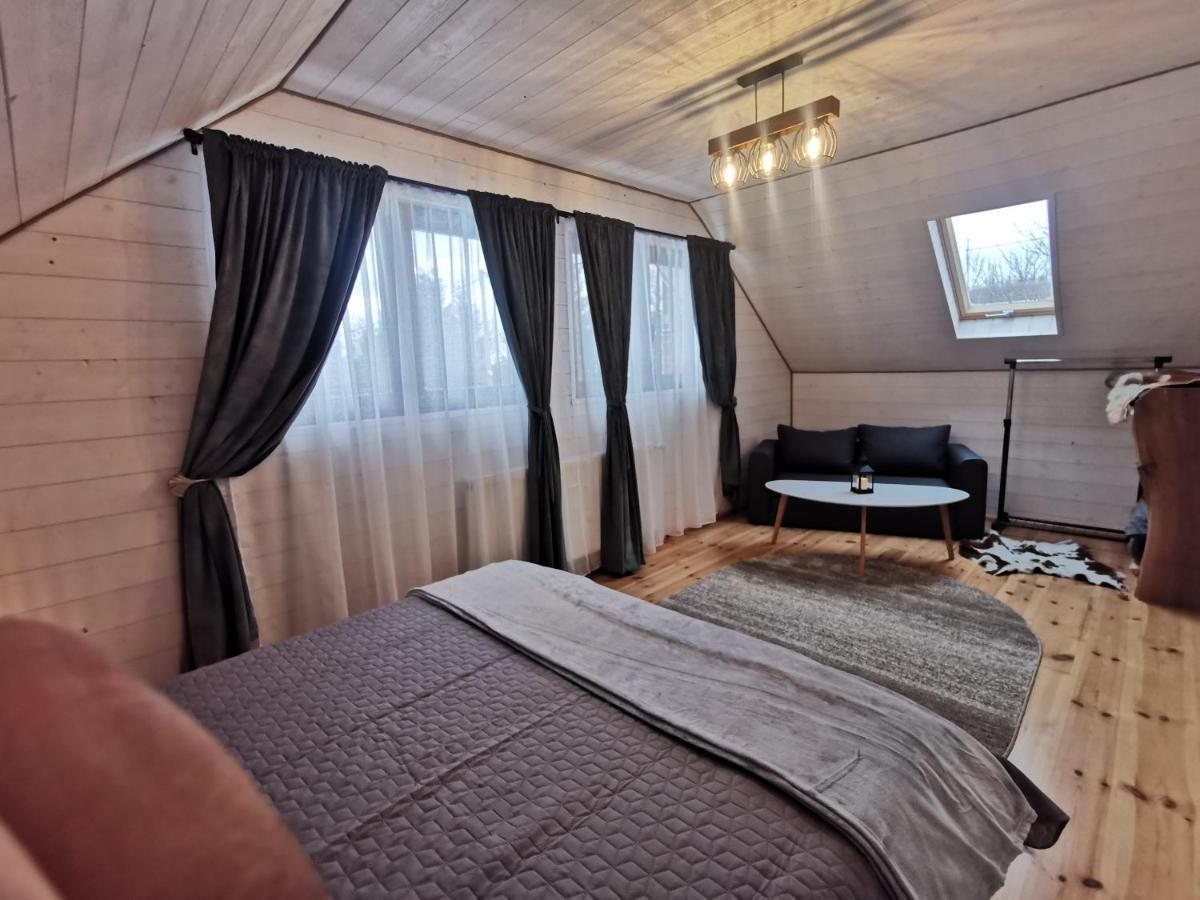 Bear'S Lair Chalet โปรุมบาคู เด ซุซ ภายนอก รูปภาพ
