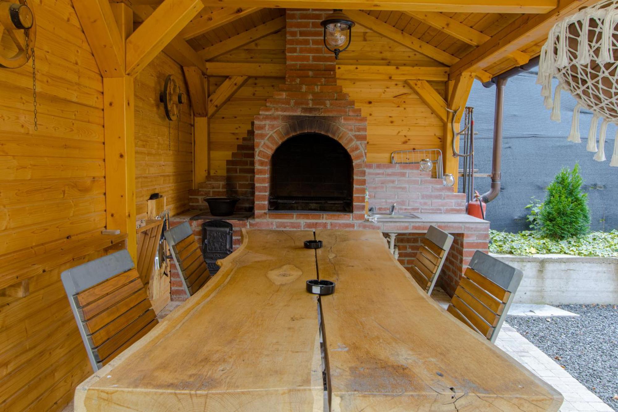 Bear'S Lair Chalet โปรุมบาคู เด ซุซ ภายนอก รูปภาพ